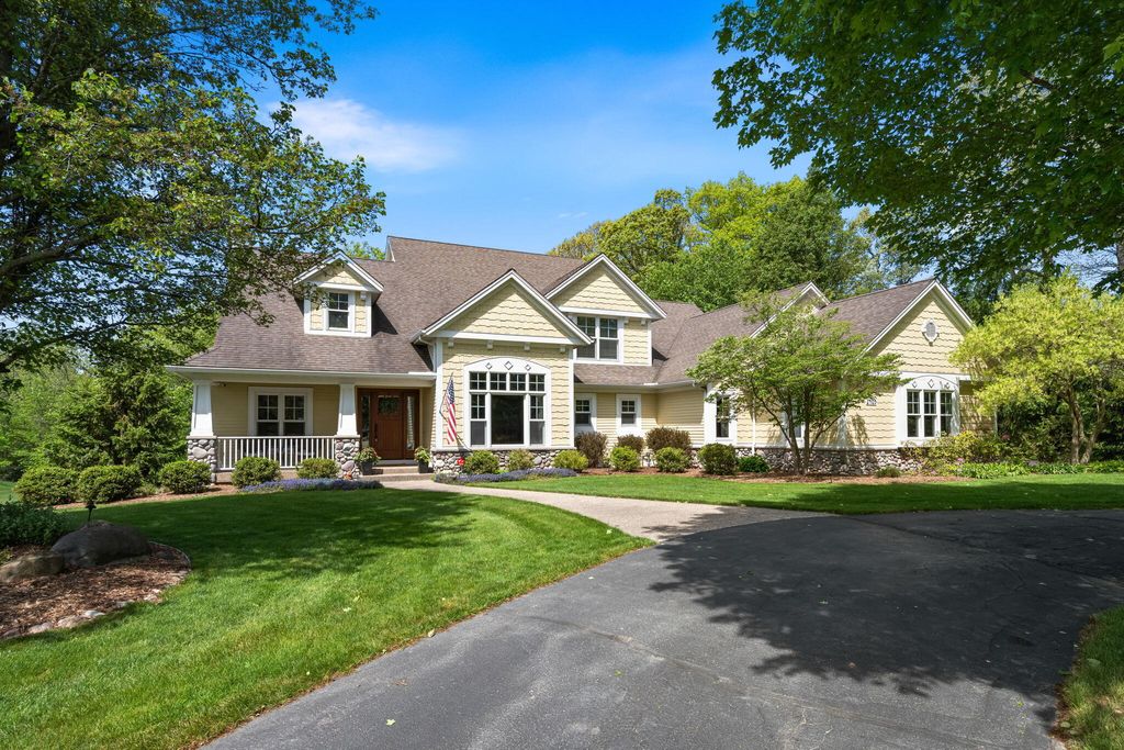 Photo of 2405 Orchid Court SE, Ada, MI 49301 (MLS # 26024959)