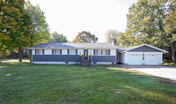 14204 14 MILE RD NE, GREENVILLE, MI 48838 - Image 47f2cf499a4355d7d0f7f89dffe094e9/1392244157