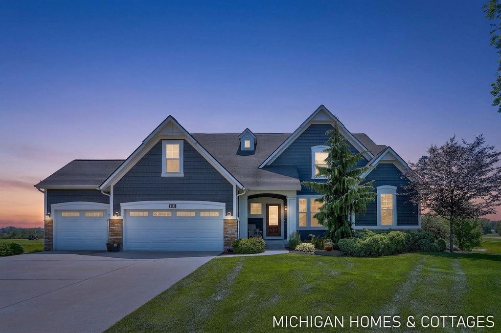 Photo of 4401 Grand Point, Holland, MI 49424 (MLS # 26025252)