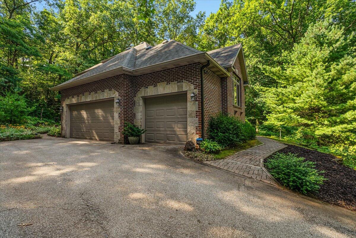 5797 Wildwood Drive