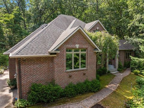 Photo of 5797 Wildwood Drive, Bridgman, MI 49106 (MLS # 25041625)