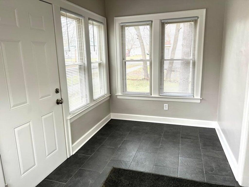 Photo of 401 Monroe Avenue, Muskegon, MI 49441 (MLS # 26002491)