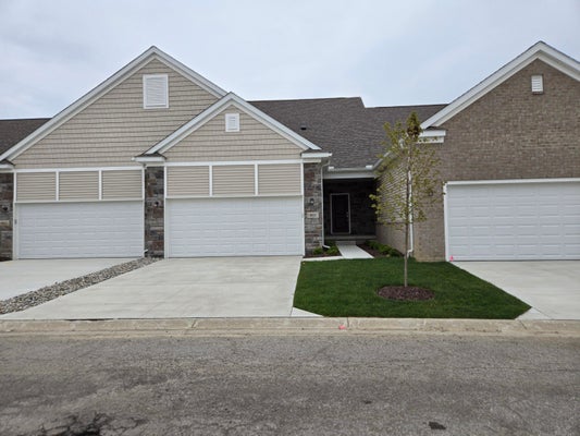 4170 PLUM VILLAGE CIR, MONROE, MI 48161 - Image 48b005e0e248fc9637da20f29ab5fbc9/2415630698