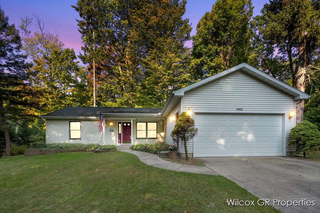 Photo of 6835 Homestead Drive NE, Rockford, MI 49341 (MLS # 25048182)