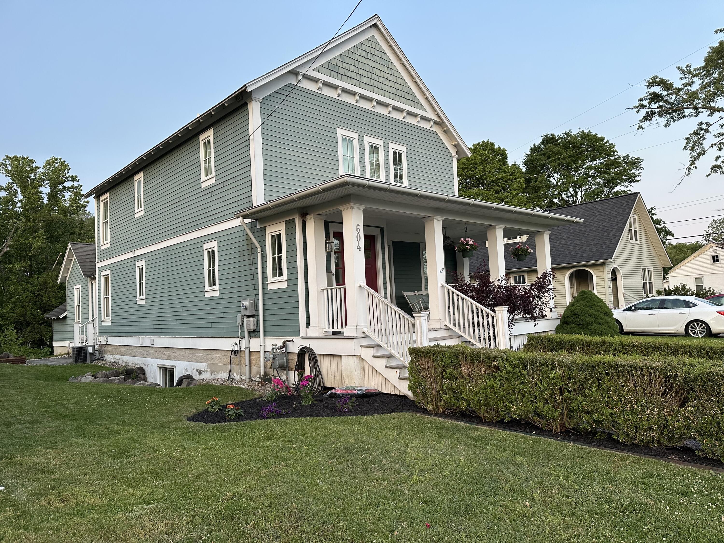 604 N Mechanic Street