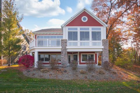 Single Family Residence in Union MI 70936 Vista View Drive.jpg