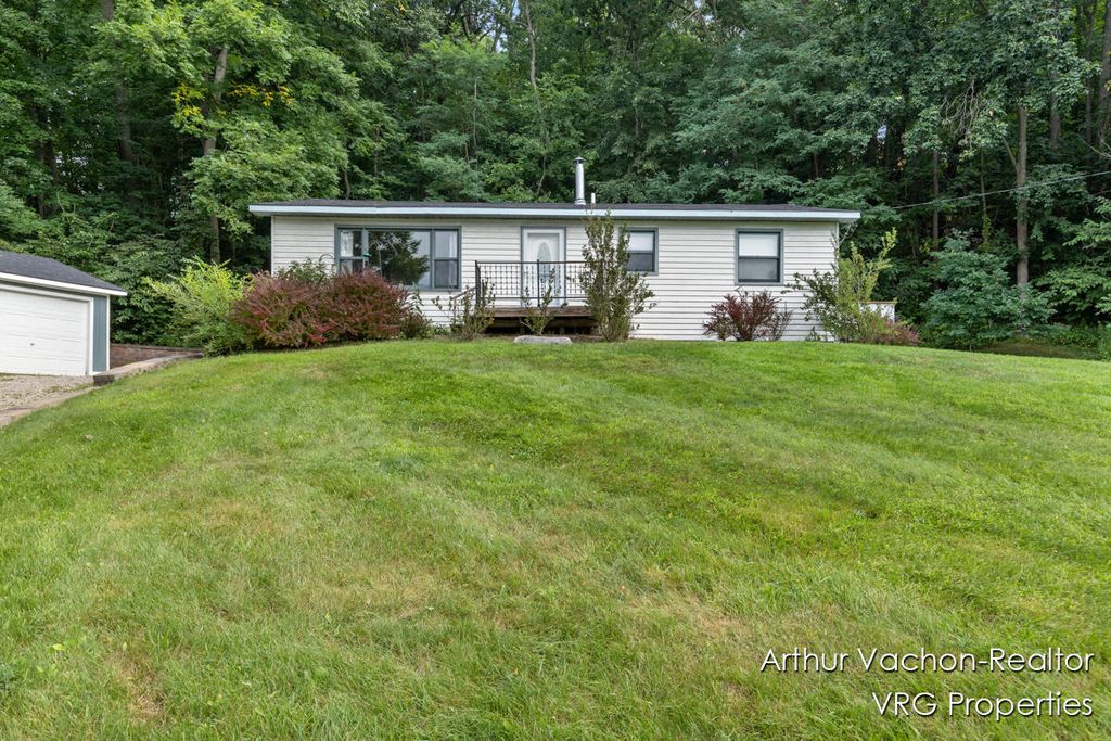 Photo of 9089 Fulton Street E, Ada, MI 49301 (MLS # 25041688)