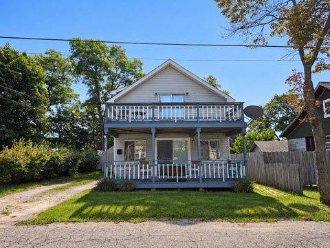 Photo of 261 Hughes Street, Manistee, MI 49660 (MLS # 26050411)