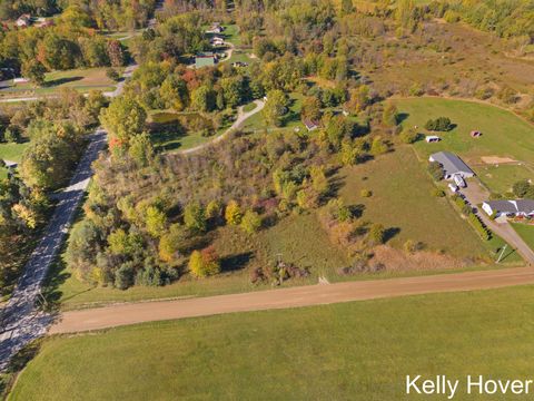 Photo of 9653 52nd Avenue, Allendale, MI 49401 (MLS # 25054531)