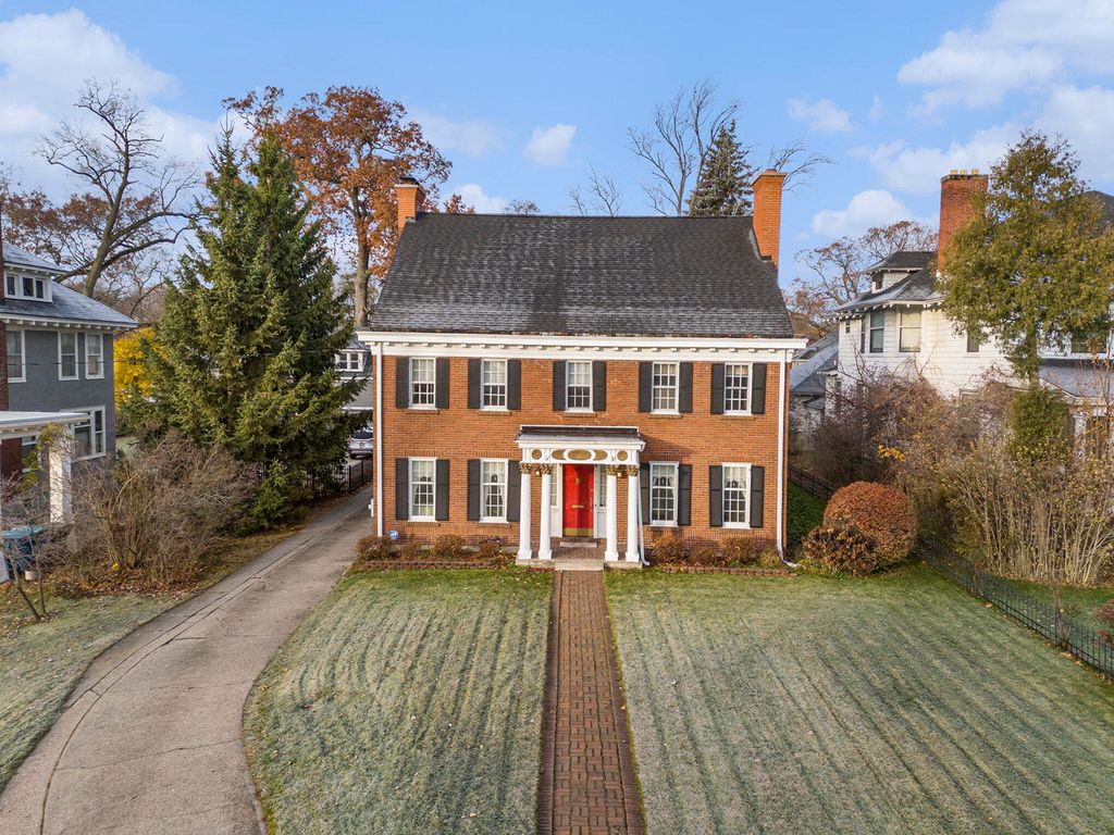 Photo of 1701 Jefferson Street, Muskegon, MI 49441 (MLS # 25060058)