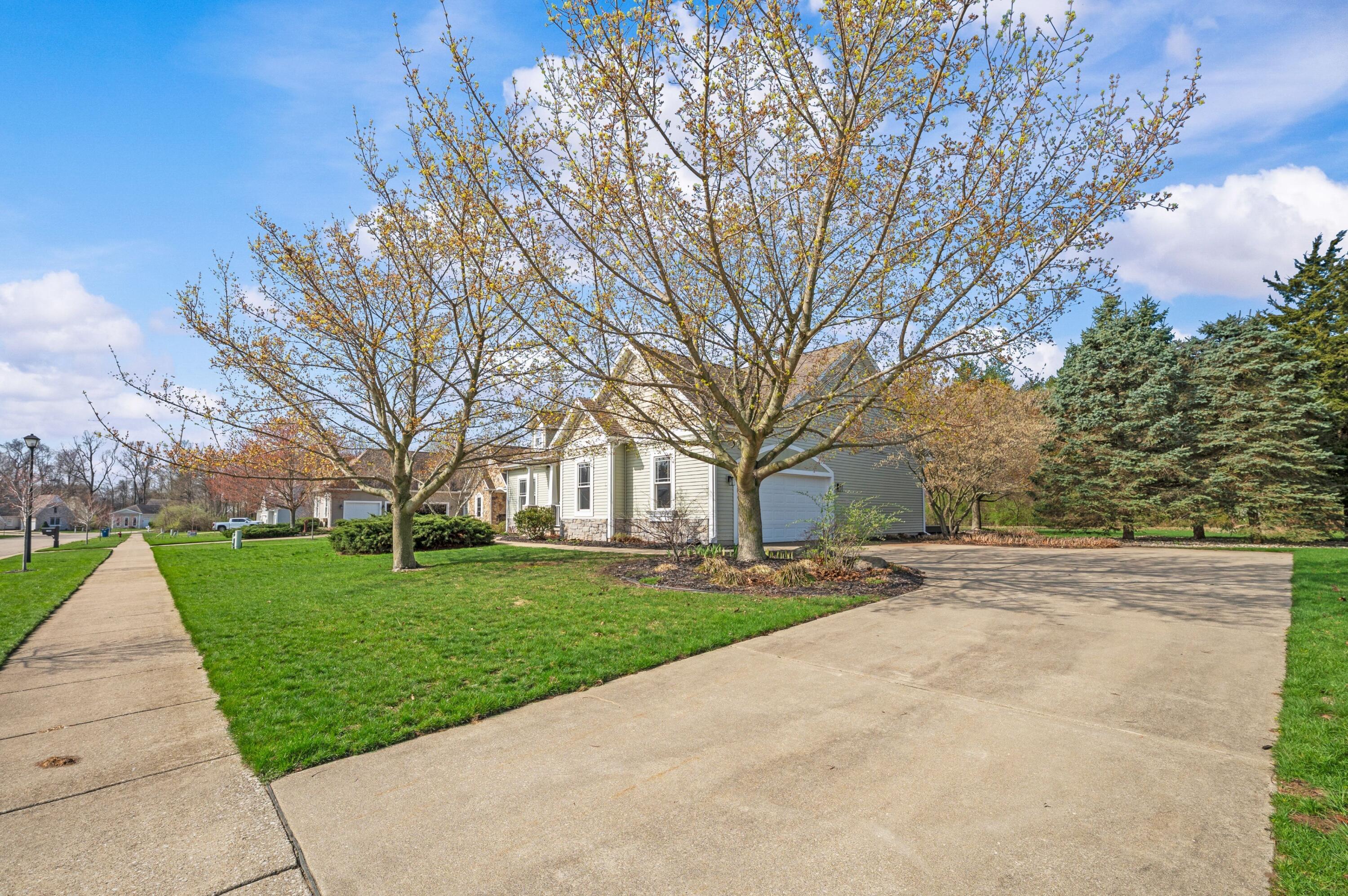 1612 Carolyn Drive