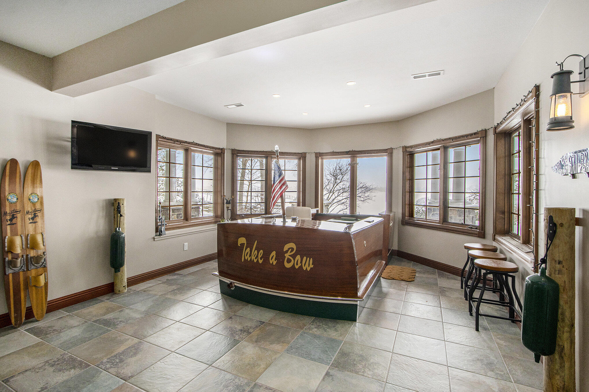 Hickory Corners, Michigan 49060, United States, 5 Bedrooms Bedrooms, ,5 BathroomsBathrooms,Residential,Active,14642