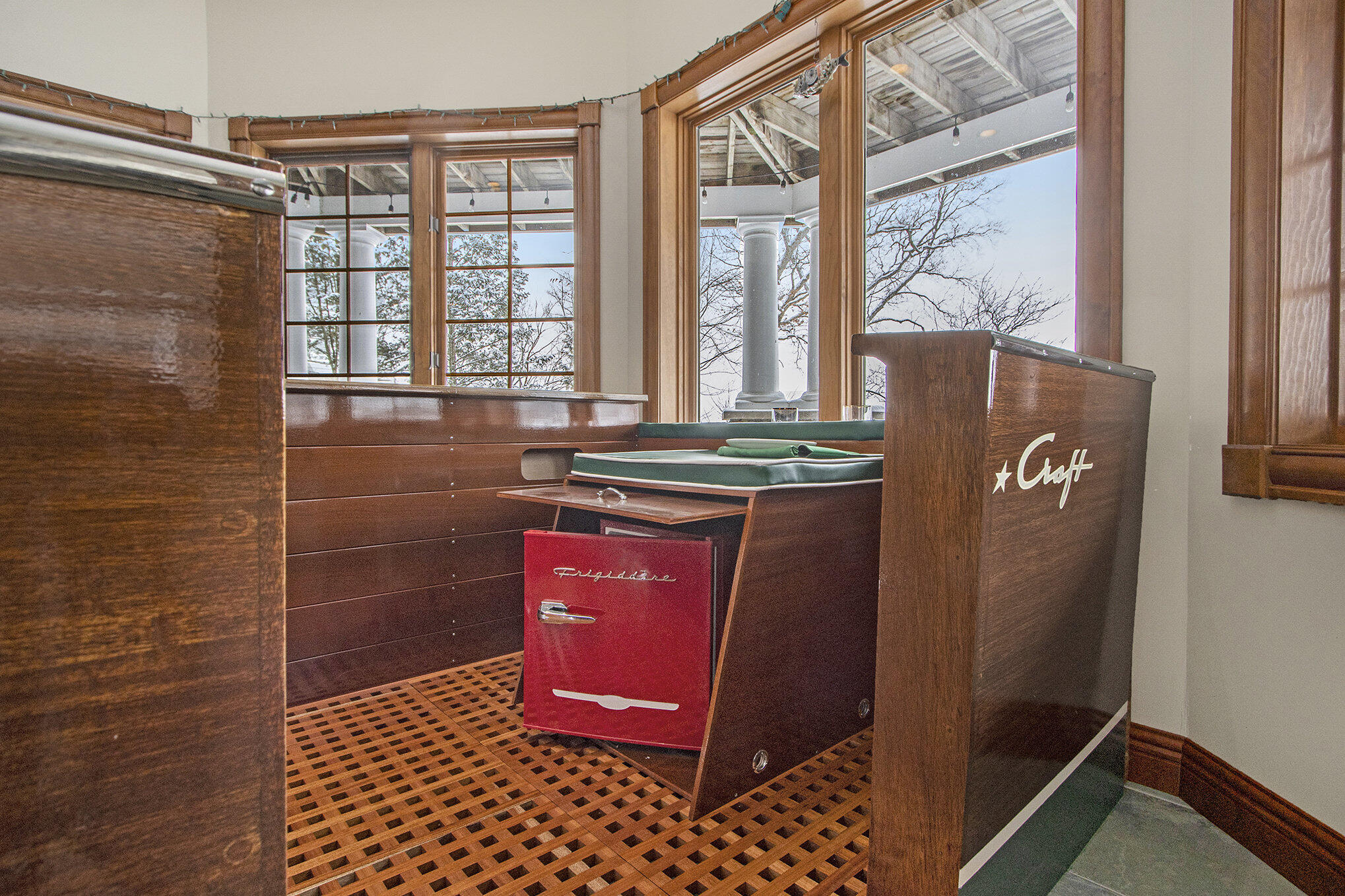 Hickory Corners, Michigan 49060, United States, 5 Bedrooms Bedrooms, ,5 BathroomsBathrooms,Residential,Active,14642