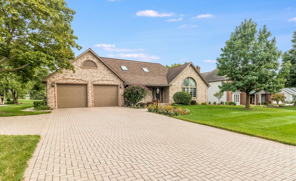 Photo of 7220 Old Lantern Drive SE, Caledonia, MI 49316 (MLS # 22042438)