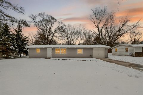 Photo of 1360 Decker Road, Walled Lake, MI 48390 (MLS # 25061100)