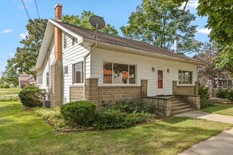 Photo for 122 E Elm Street