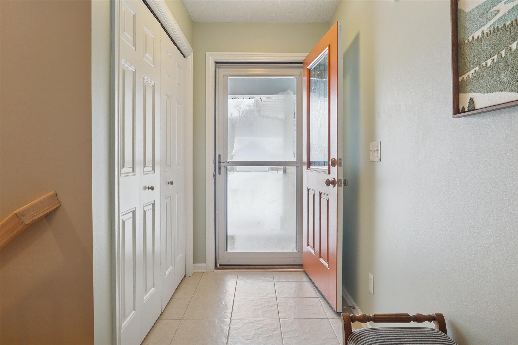 2402 Crest Haven Boulevard