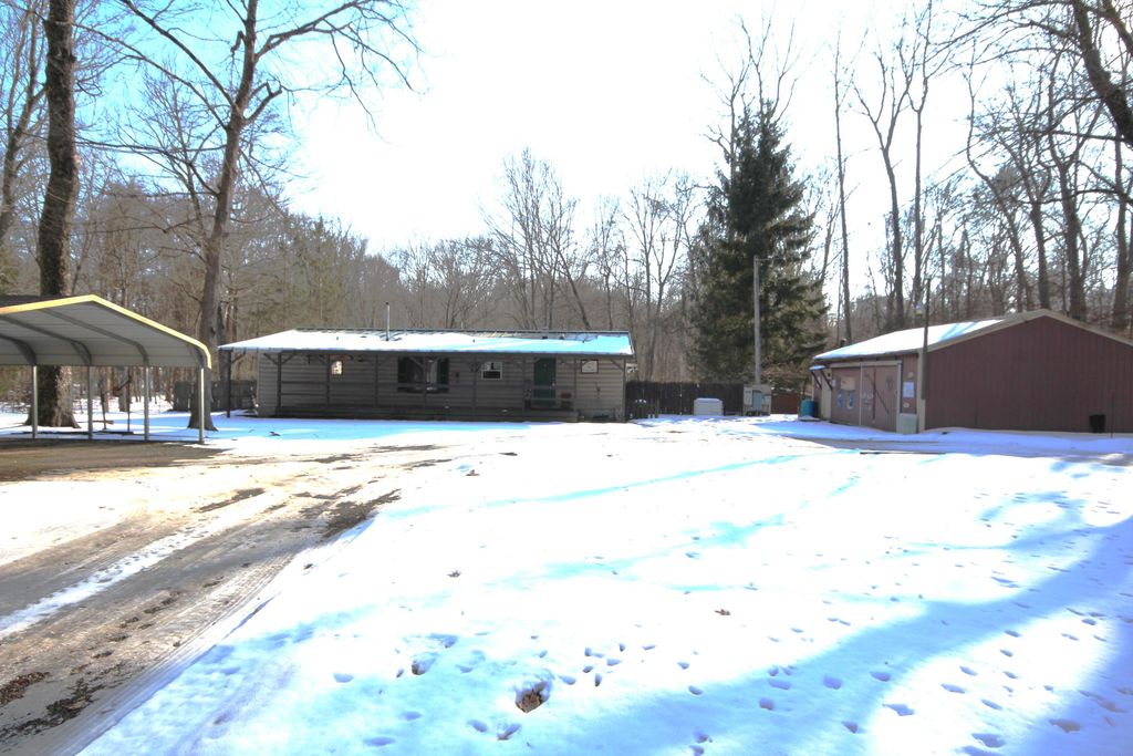 Photo of 25395 Flach Road, Mendon, MI 49072 (MLS # 26005413)