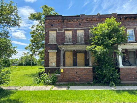 Single Family Residence in Detroit MI 3095 17th st Street.jpg