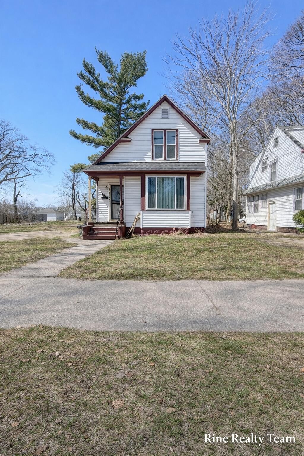 Photo of 2337 6th Street, Muskegon, MI 49444 (MLS # 26015137)