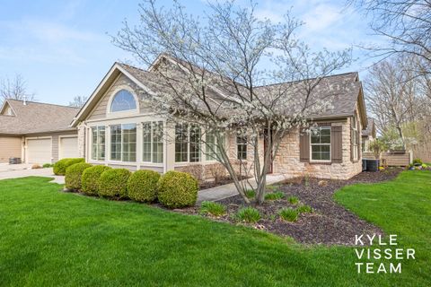 Photo of 920 Bridge Crest Drive SE, Ada, MI 49301 (MLS # 26017205)