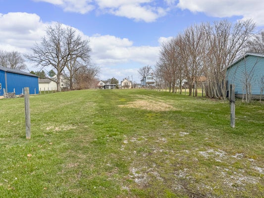 200 LOCUST ST W, THREE OAKS, MI 49128 - Image 4bee54aec5064eb8d5c9dc6890e5fe7f/3993416732