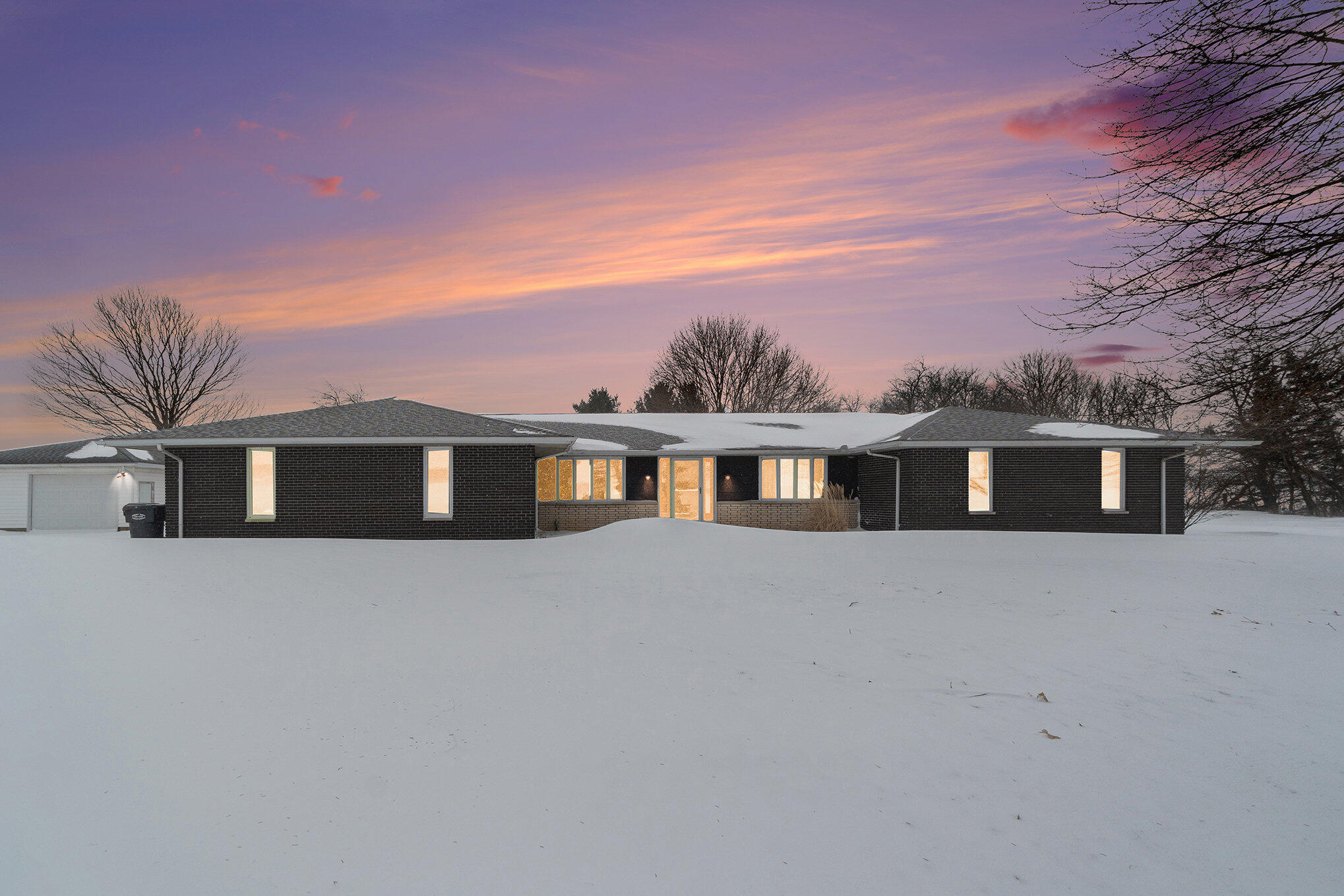 Schoolcraft, Michigan 49087, United States, 4 Bedrooms Bedrooms, ,3 BathroomsBathrooms,Residential,Pending,2774 Schoolcraft, Michigan 49087, United States, 4 Bedrooms Bedrooms, ,3 BathroomsBathrooms,Residential,Pending,2774