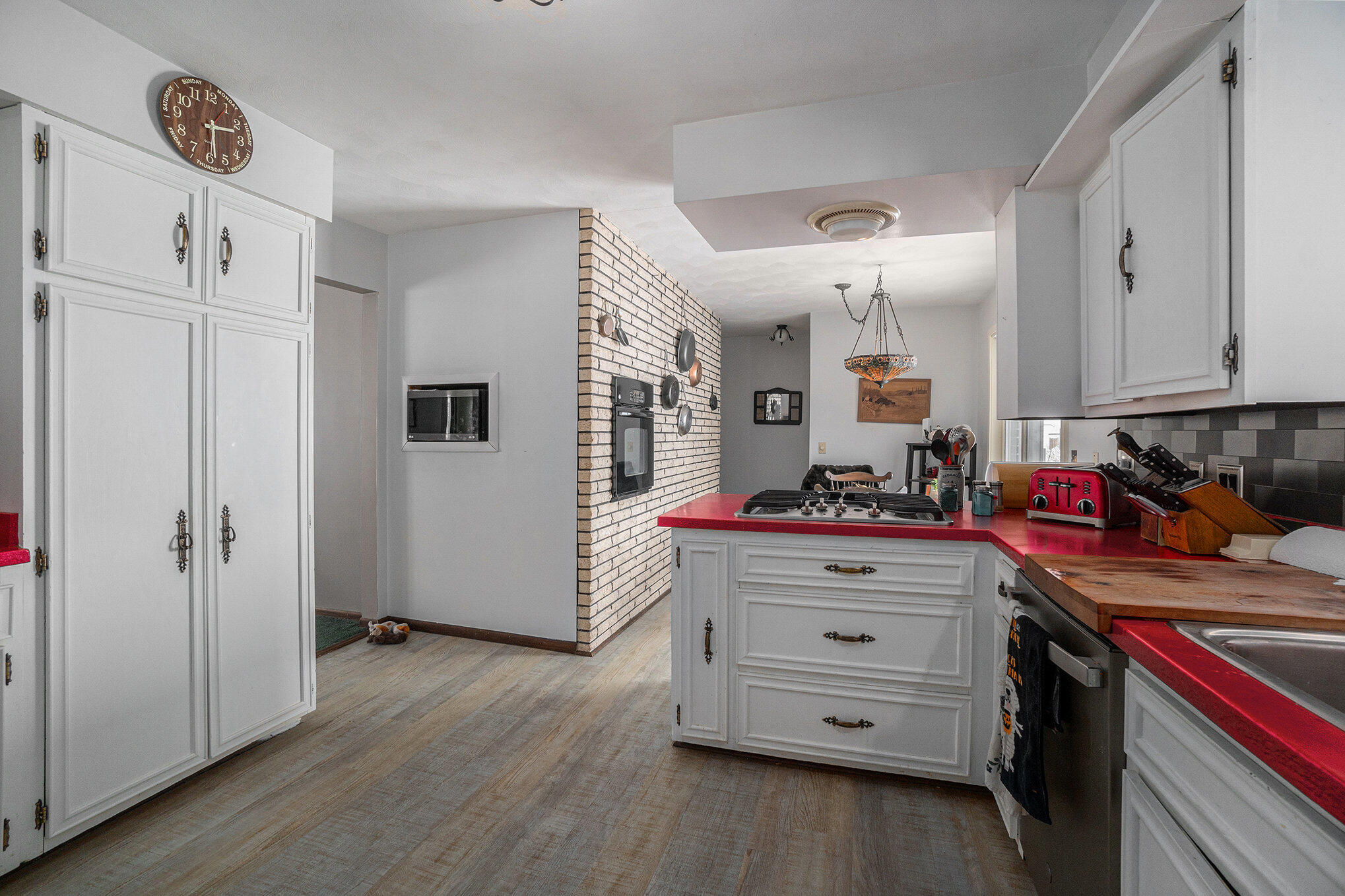 Schoolcraft, Michigan 49087, United States, 4 Bedrooms Bedrooms, ,3 BathroomsBathrooms,Residential,Pending,2774