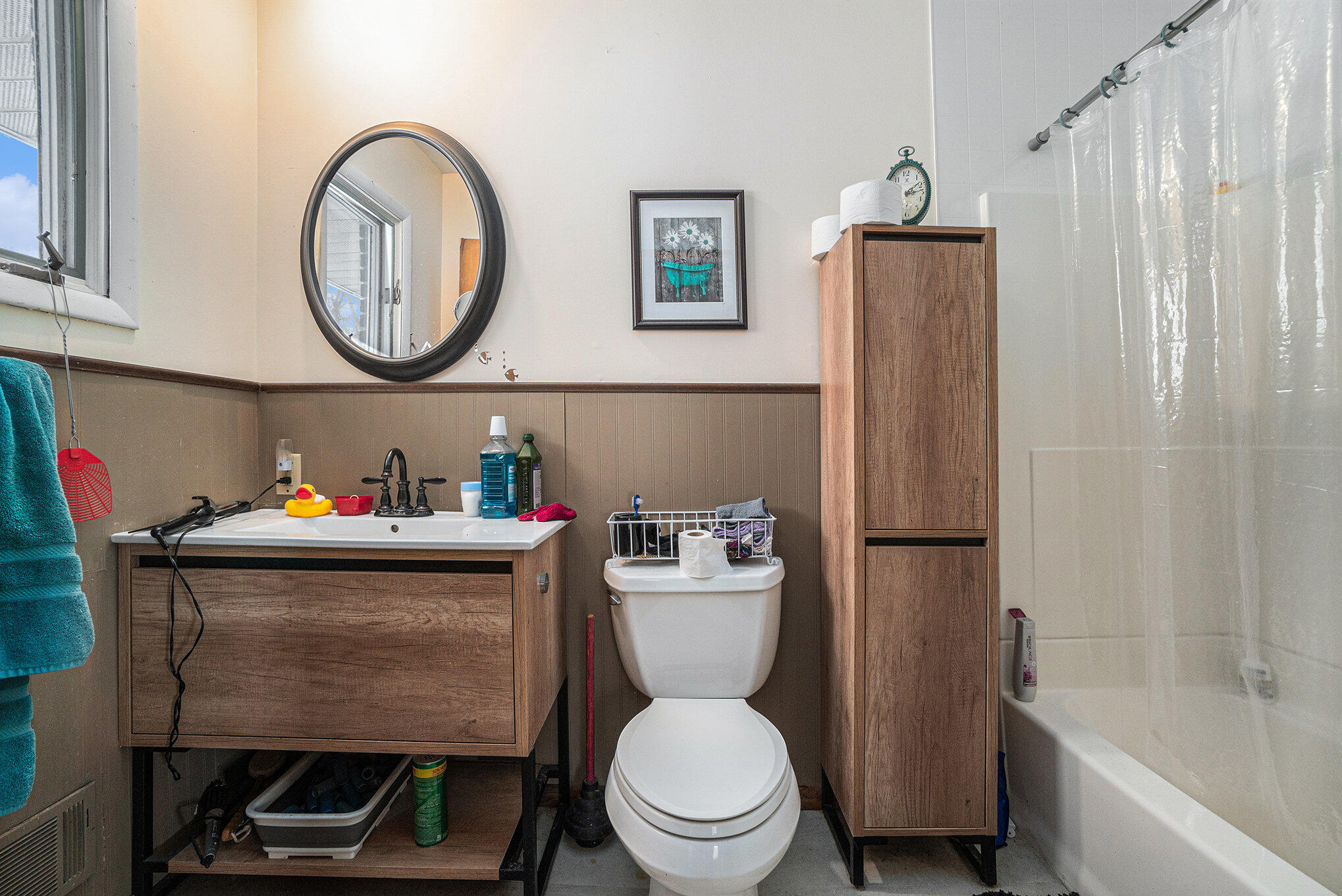 Schoolcraft, Michigan 49087, United States, 4 Bedrooms Bedrooms, ,3 BathroomsBathrooms,Residential,Pending,2774