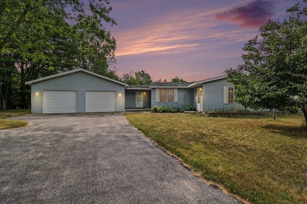 6809 W DEER RD, MEARS, MI 49436 - Image 4c56bb3af4b320109d4b7a7c895da6bb/93014902