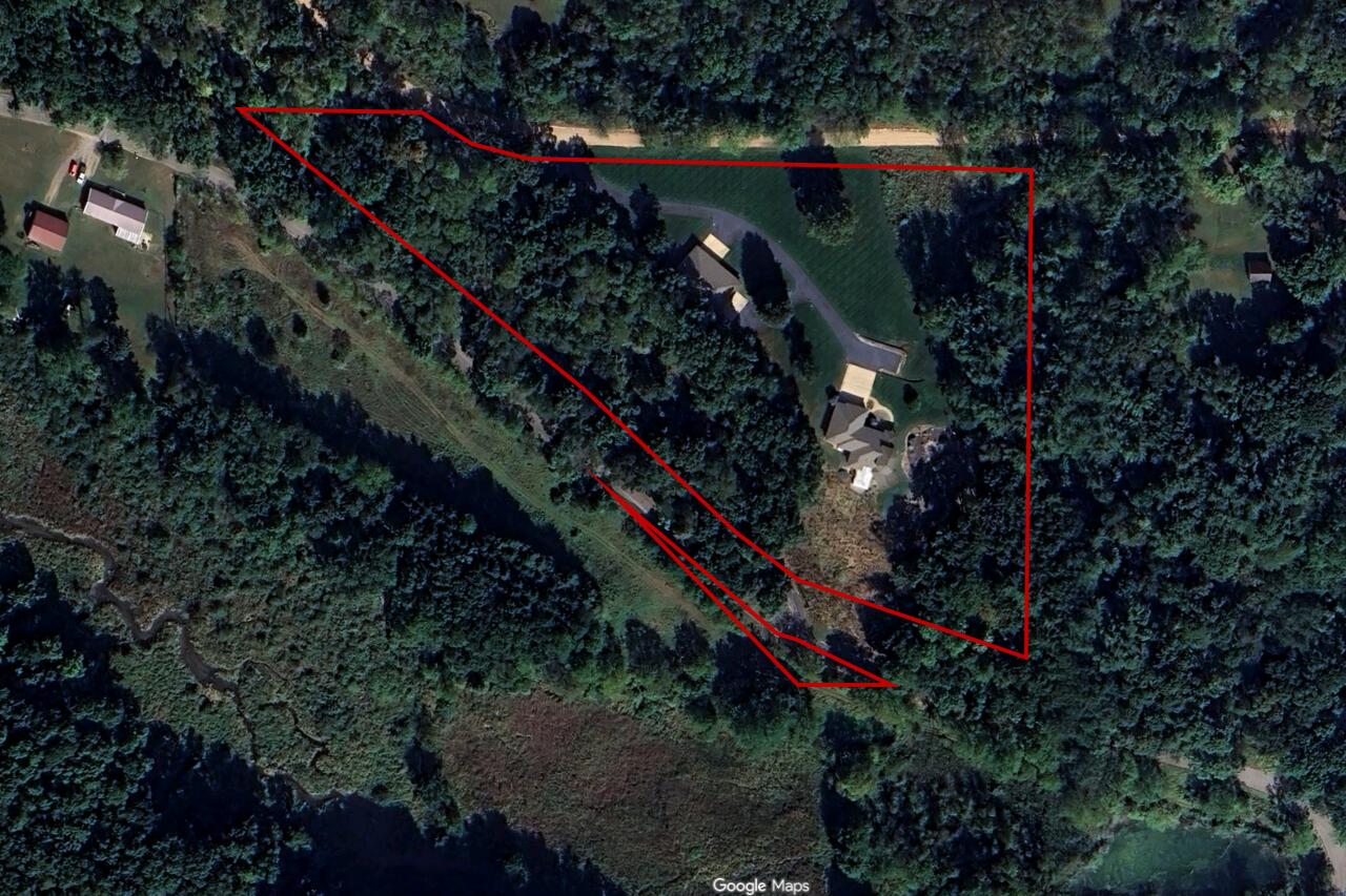 13927 Carter Lake Street