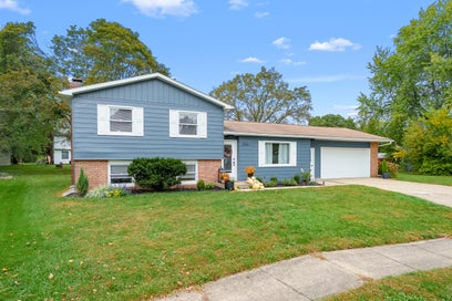 1812 Carlsbrook Lane Portage MI 49024