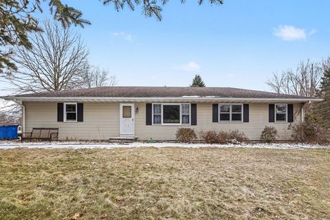 Photo of 133 Walker Drive, Battle Creek, MI 49017 (MLS # 26021688)