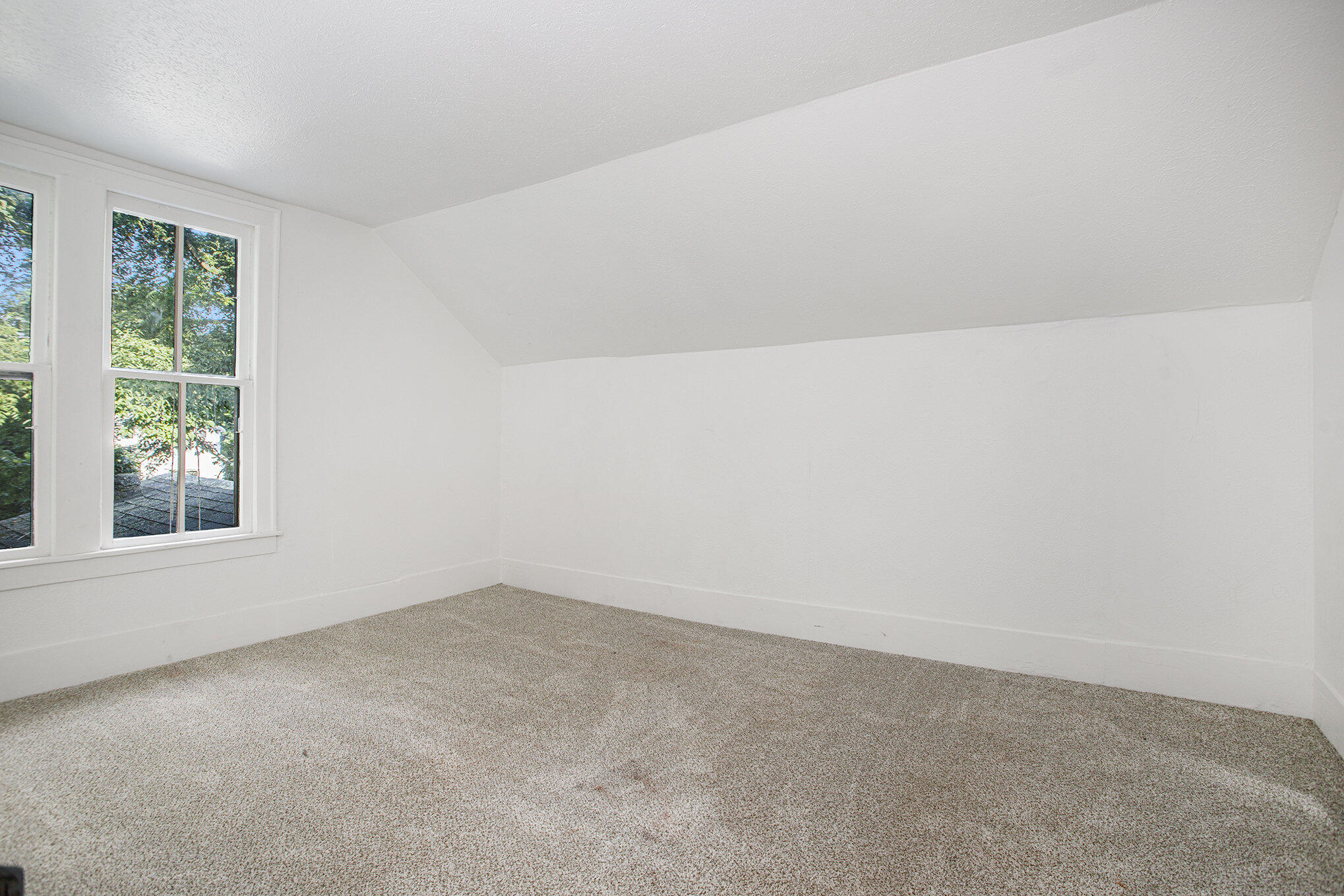 Kalamazoo, Michigan 49007, United States, 3 Bedrooms Bedrooms, ,1 BathroomBathrooms,Residential,Active,168652