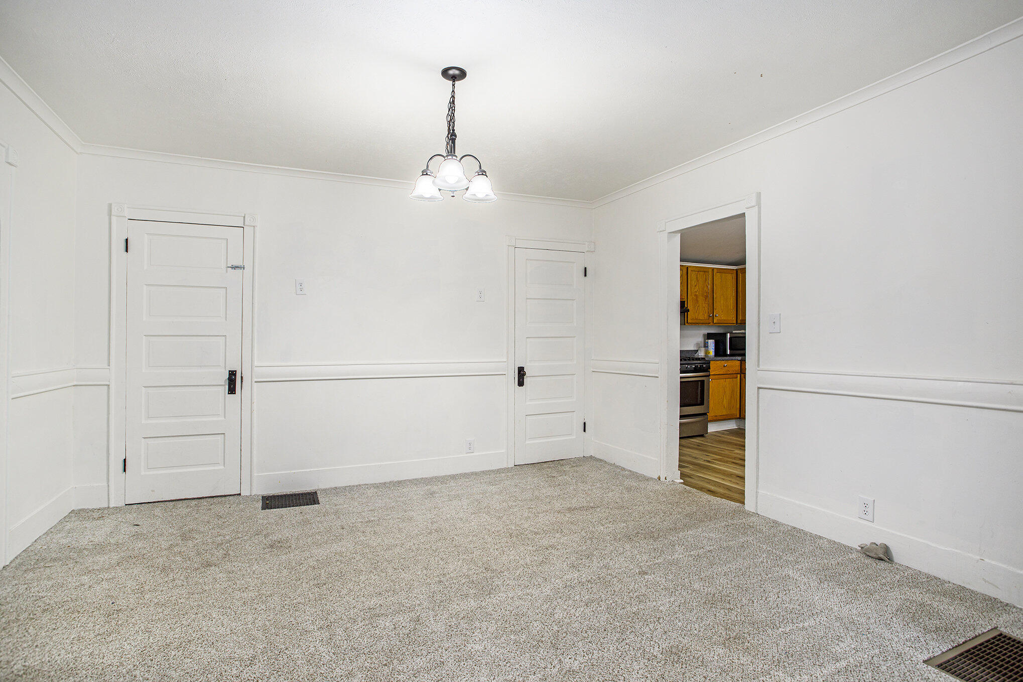 Kalamazoo, Michigan 49007, United States, 3 Bedrooms Bedrooms, ,1 BathroomBathrooms,Residential,Active,168652