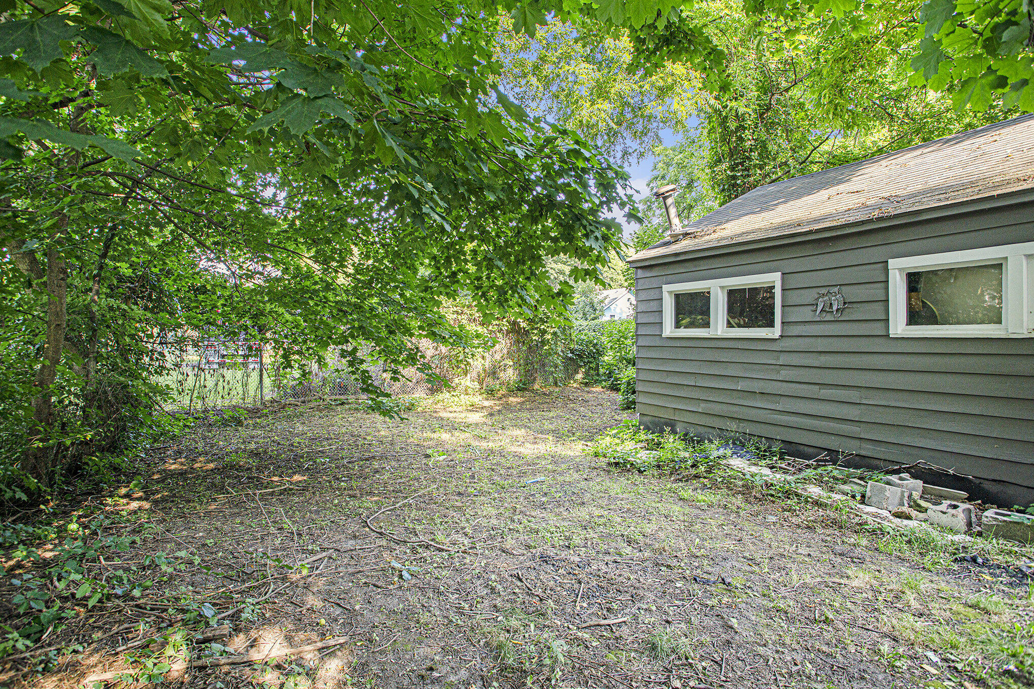 Kalamazoo, Michigan 49007, United States, 3 Bedrooms Bedrooms, ,1 BathroomBathrooms,Residential,Active,168652