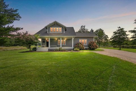 Photo of 8351 Jericho Road, Bridgman, MI 49106 (MLS # 25044415)