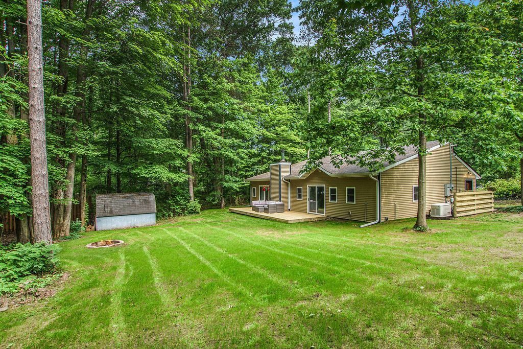 Photo of 6490 Island Lake Road, Holland, MI 49423 (MLS # 25049513)