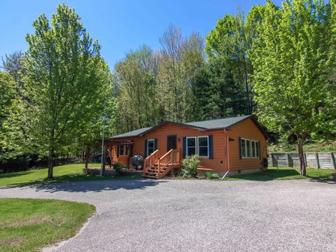 Photo of 8086 Narrow Gauge Road, Beulah, MI 49617 (MLS # 26011359)