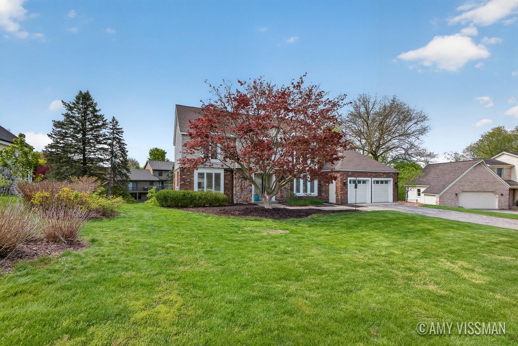 Photo of 3415 N Applecrest Court SE, Ada, MI 49301 (MLS # 26020682)
