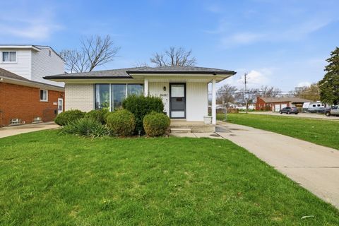 Photo of 24657 Flower Avenue, Eastpointe, MI 48021 (MLS # 26017061)