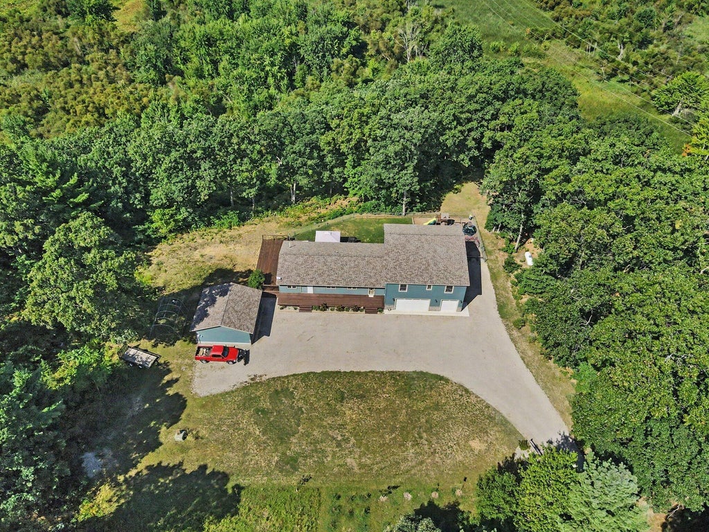 Photo of 685 N Brooks Road, Muskegon, MI 49442 (MLS # 26046534)
