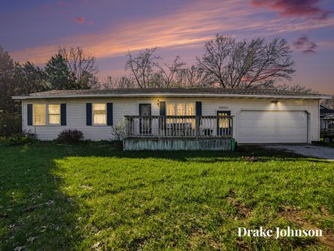 Photo of 2475 Holton Road, Muskegon, MI 49445 (MLS # 26017618)