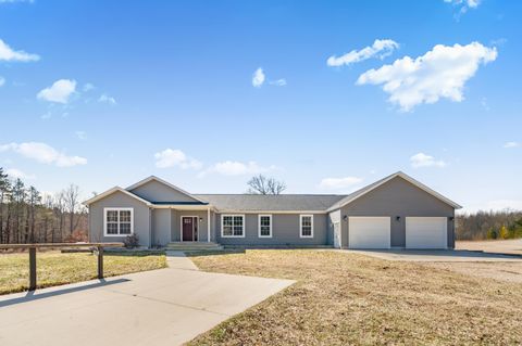 6435 E E 64th St, Chase, MI 49623 - MLS#: 25013609