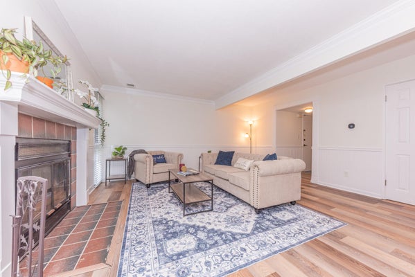 2407 PACKARD ST, ANN ARBOR, MI 48104 - Image 4e16f2e7b71a0528a8dece4a45dc4b14/4069100081