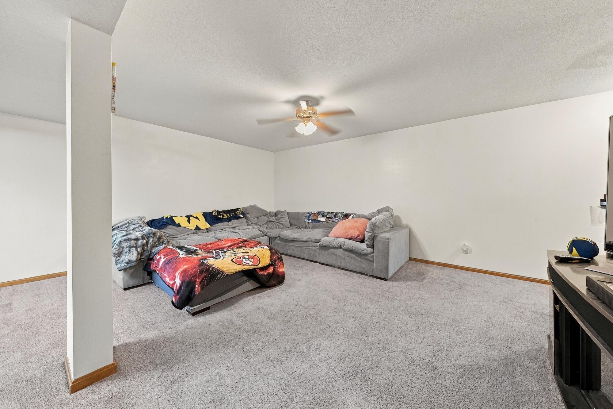 Listing 17