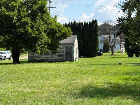 311 George Street Galien MI 49113