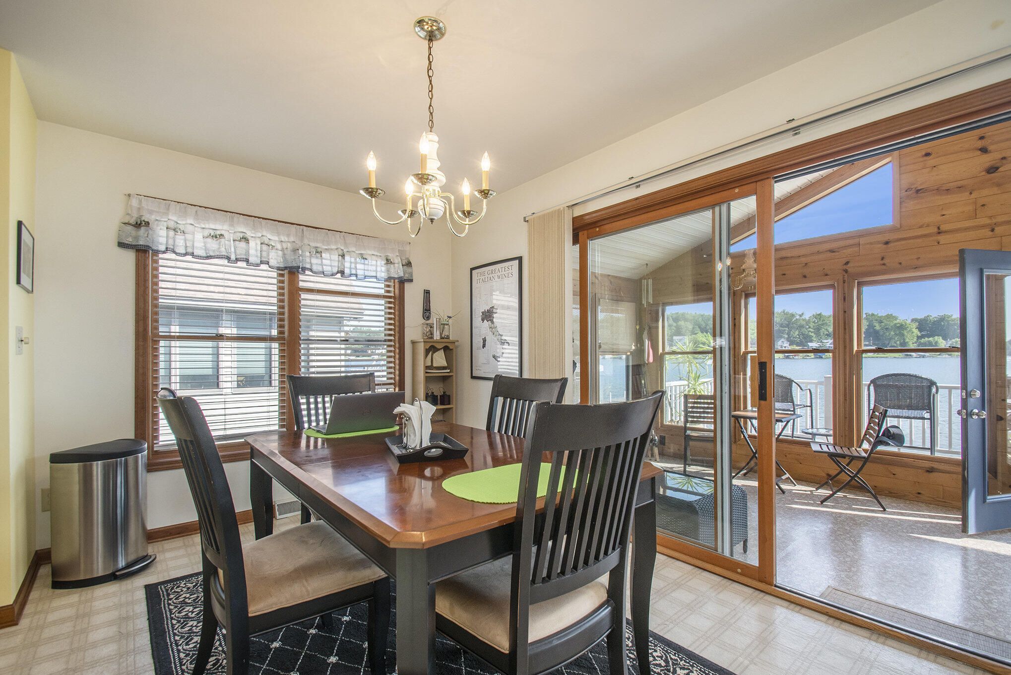 Vandalia, Michigan 49095, United States, 2 Bedrooms Bedrooms, ,1 BathroomBathrooms,Residential,Active,165143