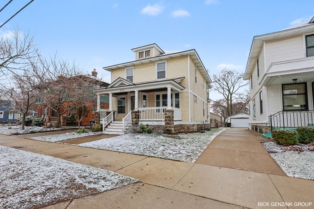 Photo of 356 Pine Avenue, Holland, MI 49423 (MLS # 26011329)