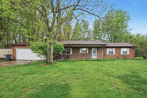 Photo of 5564 Newton Avenue, Coloma, MI 49038 (MLS # 26019115)